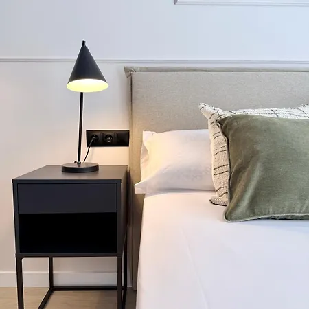 Dharma By Concept Flats Aparthotel Valenza