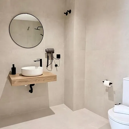 Aparthotel Dharma By Concept Flats 3*