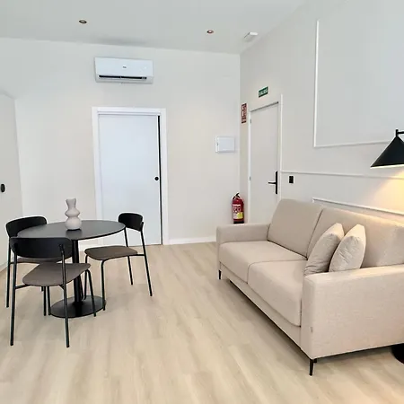 Aparthotel Dharma By Concept Flats