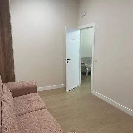 Aparthotel Espacio Coworking-estudios Con Residencia Cerca Campus Universitario *