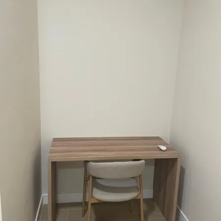 Espacio Coworking-estudios Con Residencia Cerca Campus Universitario Aparthotel