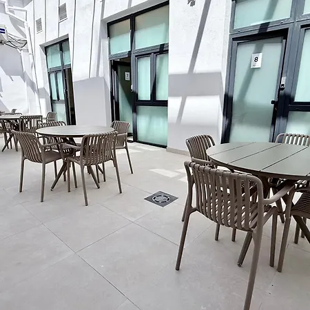 Aparthotel Dharma By Concept Flats Valenza