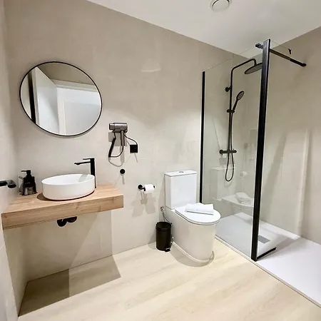 Aparthotel Dharma By Concept Flats Valenza