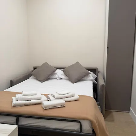 Espacio Coworking-estudios Con Residencia Cerca Campus Universitario Aparthotel Valenza