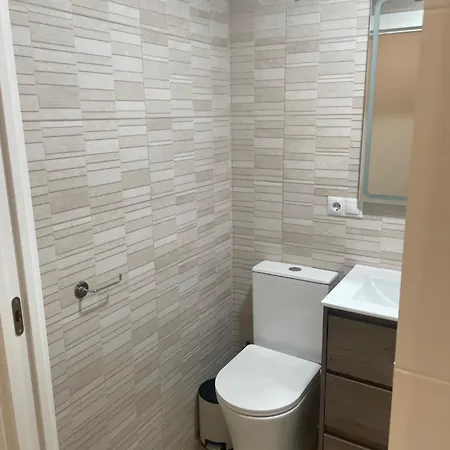 Aparthotel Espacio Coworking-estudios Con Residencia Cerca Campus Universitario *