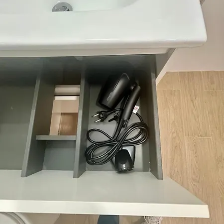 Excellent Renovated House Close To The Appartement