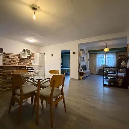 Quiet In A Good Location With Wifi * Valencia