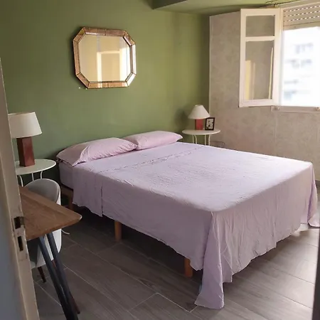 Appartement Quiet In A Good Location With Wifi *