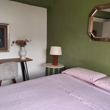 Quiet In A Good Location With Wifi * Valencia