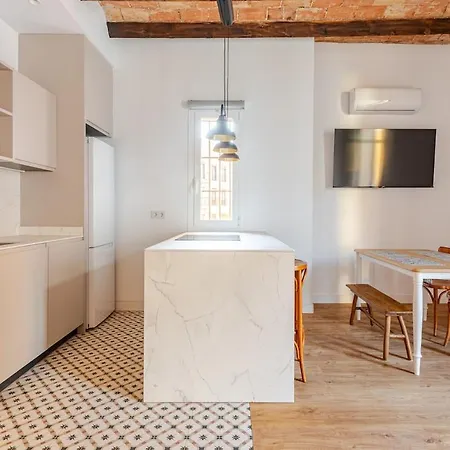 Appartamento Your Historic In The Heart Of Valenza