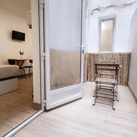 Beni By Concept Flats * Valencia
