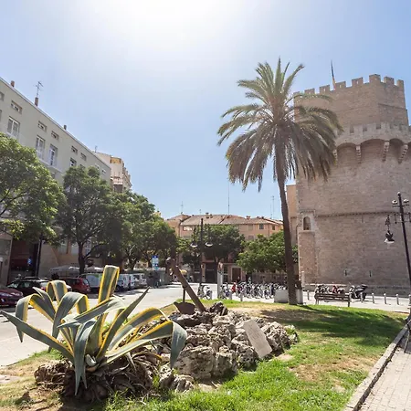 Amplio 3 Torres De Serranos, Centro Valencia