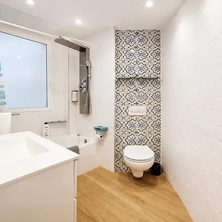 Cozy And Spacious Flat In The Heart Of Russafa Appartement