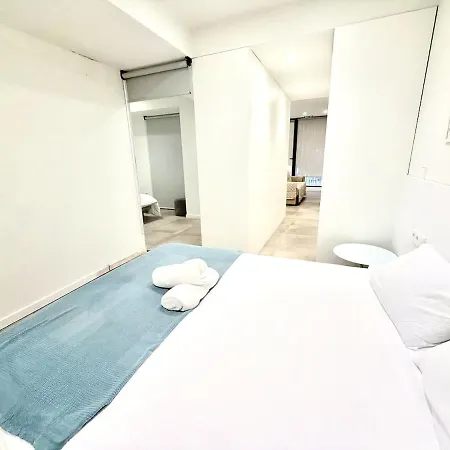 Spacious 2br,2ba Near Nou Mestalla *