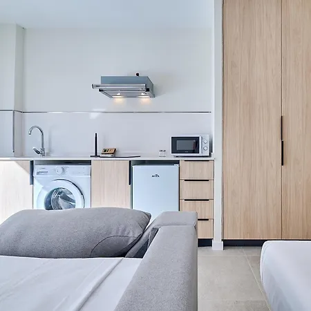 Co Apartments-democracia Valenza