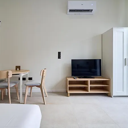 Co Apartments-democracia Appartamento