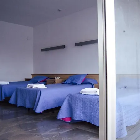 Residencia La Petxina Hotel 2*