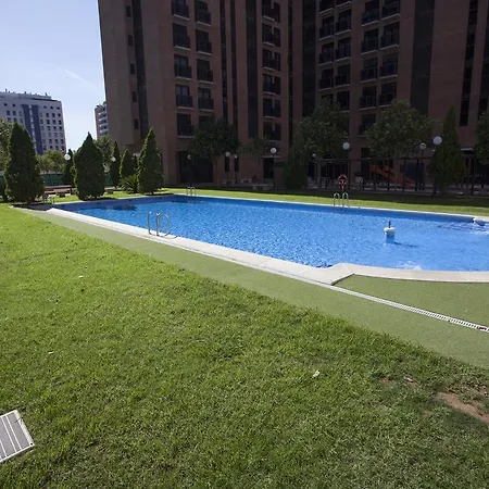 Singularstays Artes *