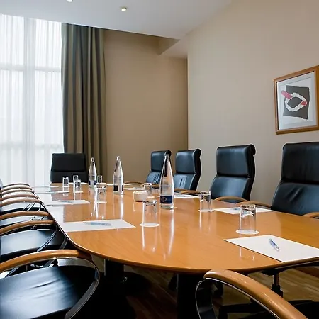 Hotel Nh Center Valenza