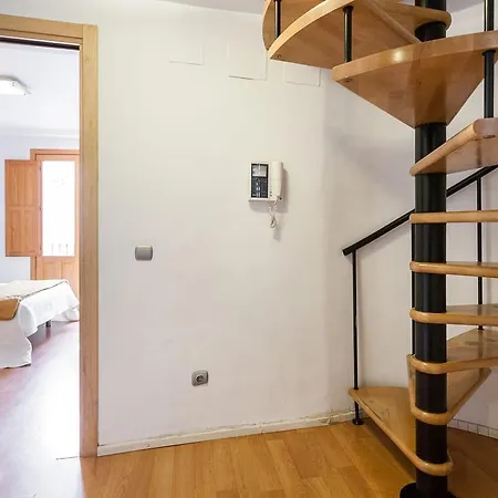 Like Lonja Appartement Valence