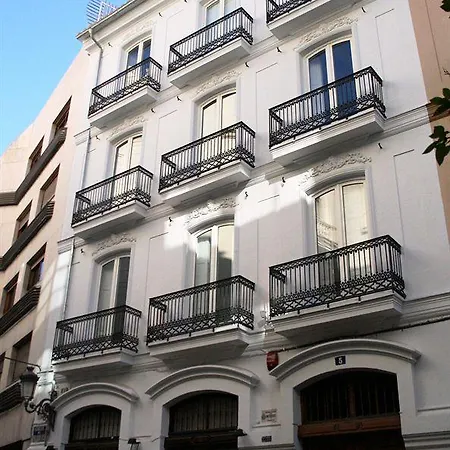 Gasthuis Cosy Embajador