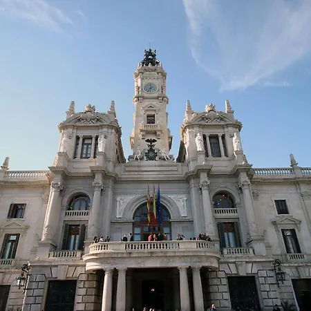 Travel Habitat Ayuntamiento *