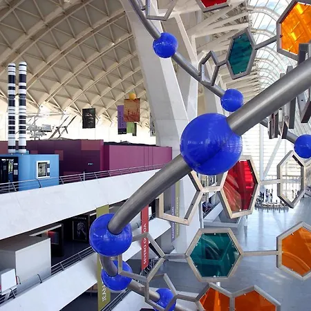 瓦伦西亚媒介酒店 酒店 4*