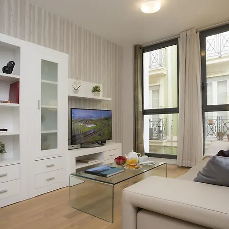 Apartment Singularstays Comedias *