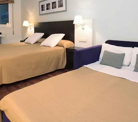 Port Feria 4*