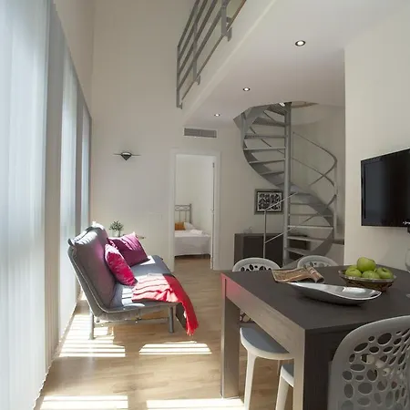 Apartment Singularstays Comedias