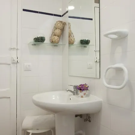 Singularstays Roteros Valenza