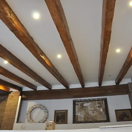 Center New * Valencie