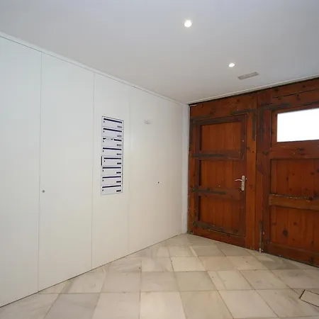 Mosen Sorell Apartments