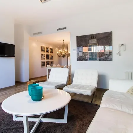 Apartment Boutique Gran Via *