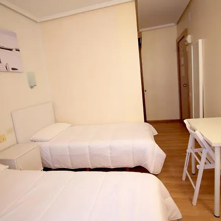Hotel Casual De La Música 2*