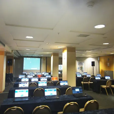 Отель Alameda Plaza