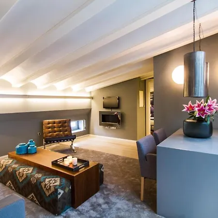 Valencia Boutique Ayuntamiento II Апартаменты Валенсия
