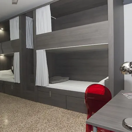 Quart Youth Hostel&apartments Valencia