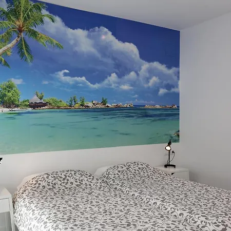 Apartment At Downtown