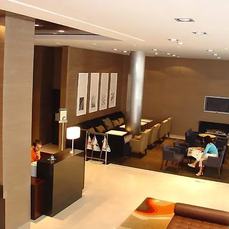 コンケリドール ホテル 4*