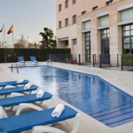Express Ciudad De Ciencias By Ihg Hotell Valencia