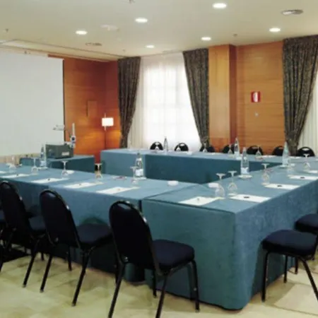 Hotell Nh Artes Valencia