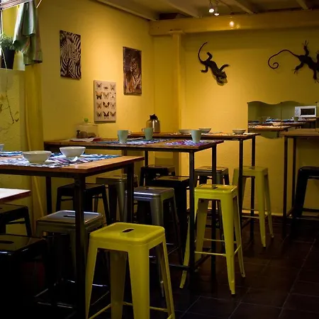 Feetup Backpackers ולנסיה