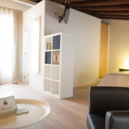 Hotel Host &