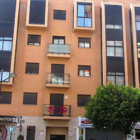 Apartamento Avinguda Del Port Appartement *