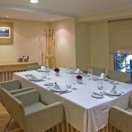 Hotel Melia Plaza