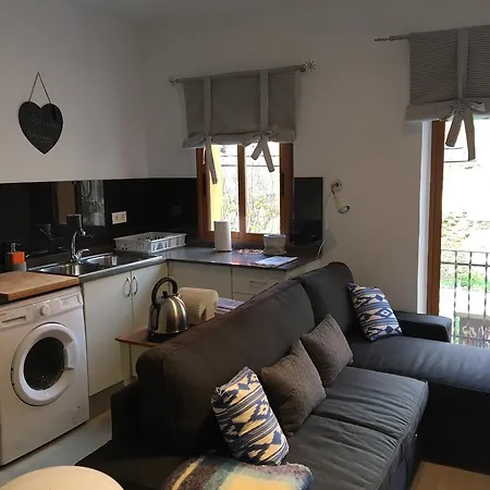 Casa En El Cabanal Hébergement de vacances *