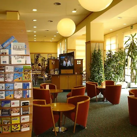 Express Ciudad De Ciencias By Ihg 3* Valência