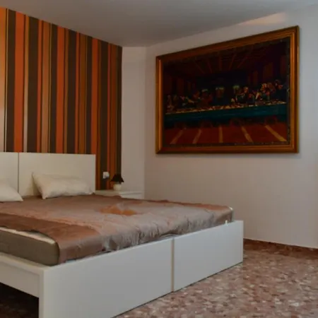 Appartement Arena's *