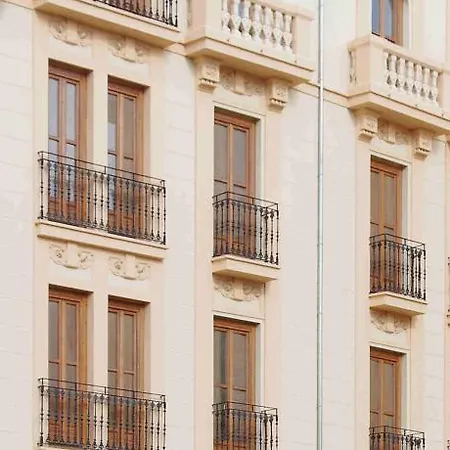 Apartmans Serranos * Valensiya